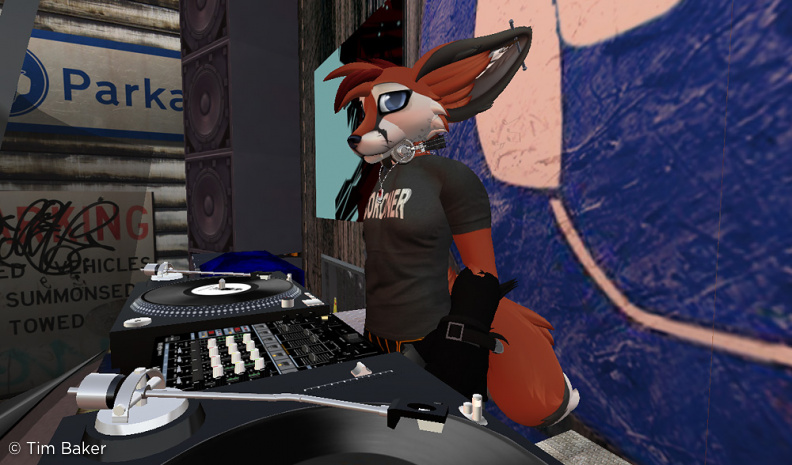 Topher Delcon aka DJ Foximus DJing at the Parkade Finale