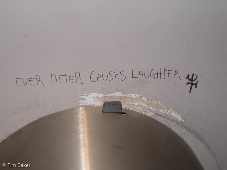 Toilet motto